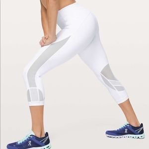 Lululemon Clear The Court Crop 21"